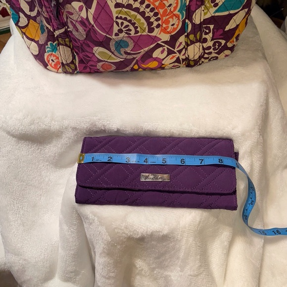 Vera Bradley “Plum Crazy” Villager Tote w/Matching Wallet - Picture 11 of 16